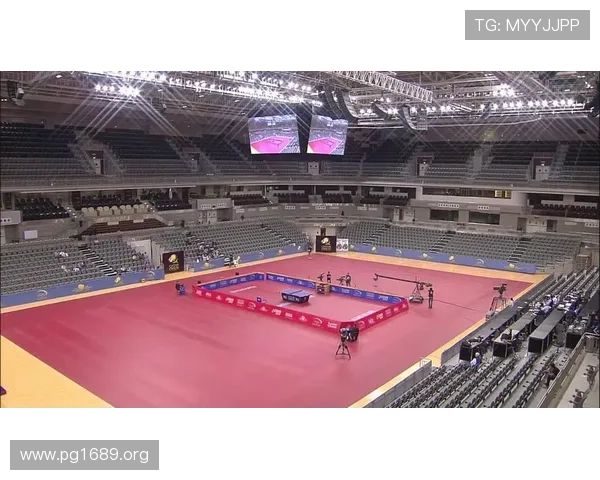 飞镖直播：高手对决的精彩瞬间
